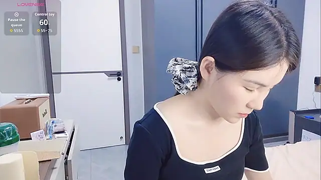 luckckcj online show from December 23, 2025, 9:52 am