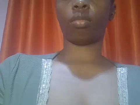 mzozoyi online show from May 3, 2026, 10:02 pm