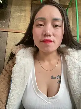 Snapshot of chipp-bong chatting on February 23, 2026, 12:23 am chipp-bong online show from February 23, 2026, 12:23 am