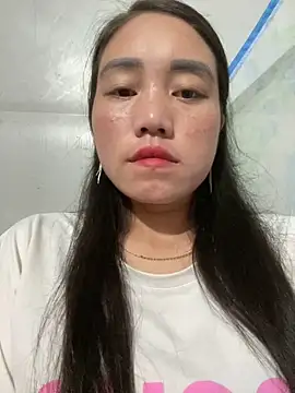 chipp-bong online show from September 14, 2025, 2:01 am