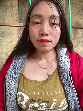 Snapshot of chipp-bong chatting on February 10, 2026, 2:32 am chipp-bong online show from February 10, 2026, 2:32 am