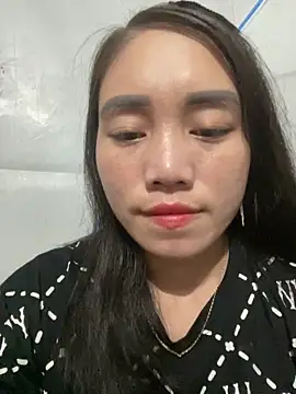 chipp-bong online show from September 25, 2025, 1:06 pm