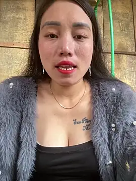 Snapshot of chipp-bong chatting on February 21, 2026, 2:02 am chipp-bong online show from February 21, 2026, 2:02 am