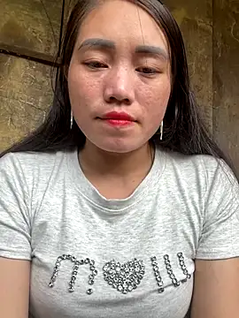 chipp-bong online show from September 12, 2025, 1:17 am