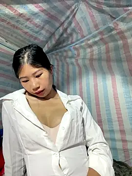 Snapshot of Mollie_jane chatting on November 7, 2025, 2:49 am Mollie jane online show from November 7, 2025, 2:49 am