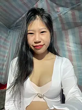 Snapshot of Mollie_jane chatting on November 27, 2025, 4:13 am Mollie jane online show from November 27, 2025, 4:13 am