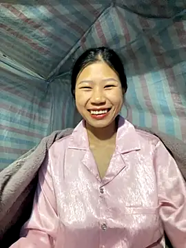 Snapshot of Mollie_jane chatting on November 19, 2025, 3:17 am Mollie jane online show from November 19, 2025, 3:17 am