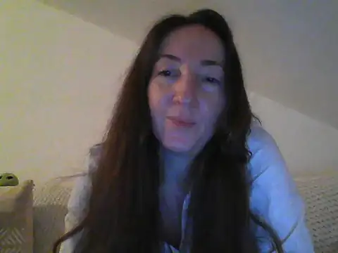 Valessya online show from May 9, 2026, 9:18 pm