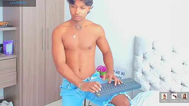 Snapshot of cassian_gold chatting on July 28, 2026, 12:48 pm cassian gold online show from July 28, 2026, 12:48 pm