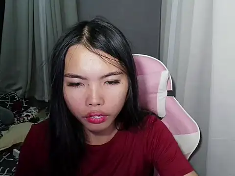 cutie milker online show from May 1, 2026, 1:38 pm