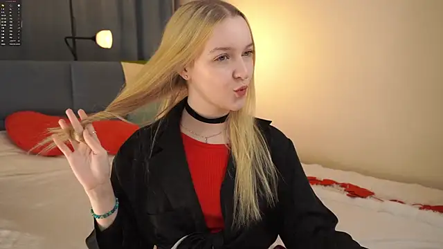 KrishnaSimmons online show from November 2, 2025, 8:25 pm