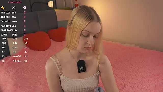 KrishnaSimmons online show from October 26, 2025, 7:36 pm