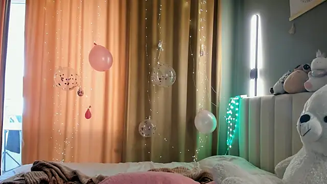 tokipokki online show from November 15, 2025, 3:21 am