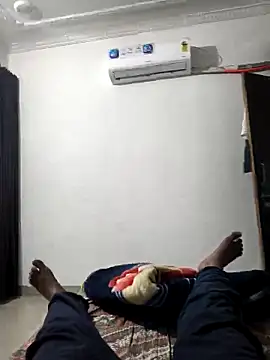 Snapshot of Chanderi19 chatting on March 7, 2026, 4:23 pm Chanderi19 online show from March 7, 2026, 4:23 pm