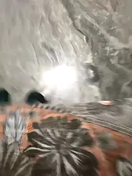 Snapshot of Chanderi19 chatting on April 2, 2026, 9:43 pm Chanderi19 online show from April 2, 2026, 9:43 pm