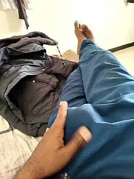 Snapshot of Chanderi19 chatting on November 29, 2025, 4:56 am Chanderi19 online show from November 29, 2025, 4:56 am