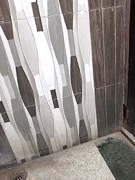 Snapshot of Chanderi19 chatting on April 15, 2026, 2:50 am Chanderi19 online show from April 15, 2026, 2:50 am