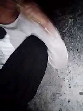 Hot-Pooja25 online show from February 8, 2026, 1:03 am