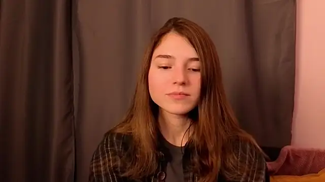 KeikoWideman online show from October 9, 2025, 7:36 pm