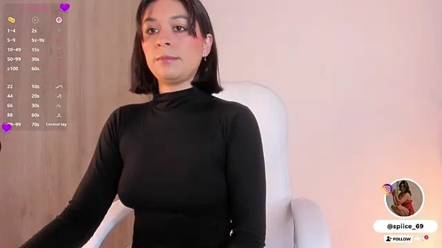 NatySpiice1 online show from December 22, 2025, 10:32 pm