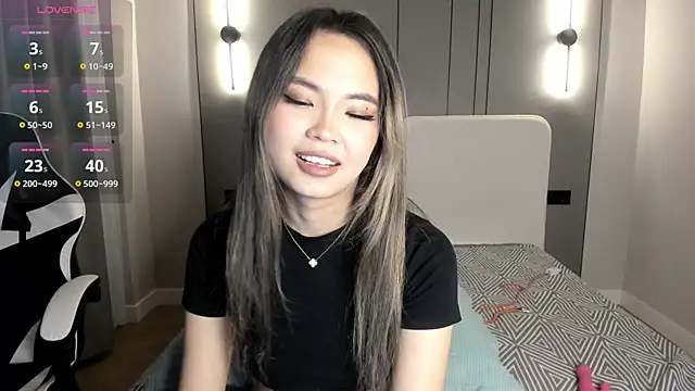 Snapshot of Maakimita chatting on June 3, 2026, 6:45 pm Maakimita online show from June 3, 2026, 6:45 pm