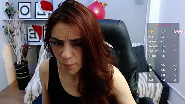 KendallWood  online show from December 20, 2025, 9:17 pm