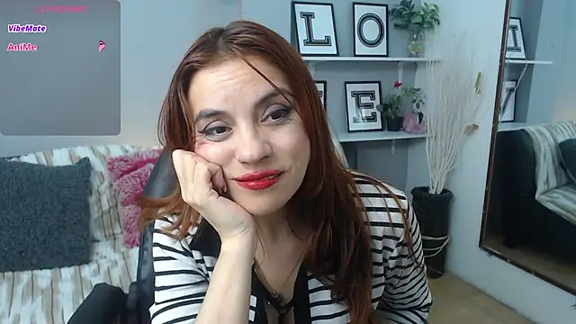 KendallWood  online show from May 24, 2026, 4:34 am
