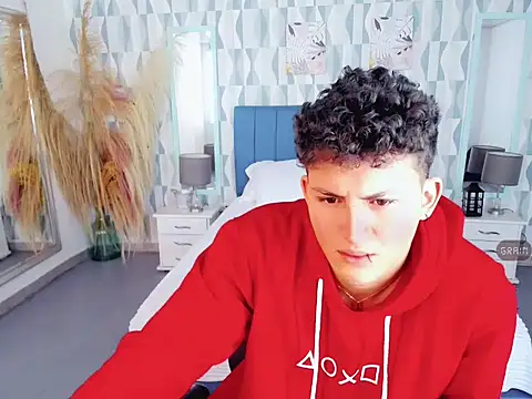 Axel savage online show from October 17, 2025, 12:18 pm