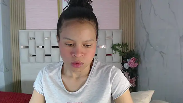 Snapshot of catalina5_s chatting on April 10, 2026, 3:13 am catalina5 s online show from April 10, 2026, 3:13 am