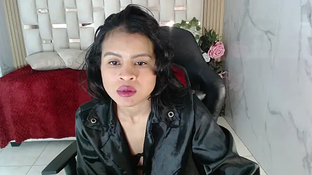 Snapshot of catalina5_s chatting on March 11, 2026, 3:33 am catalina5 s online show from March 11, 2026, 3:33 am