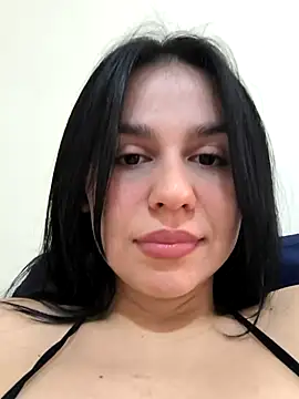 Snapshot of Daniela-rosee chatting on April 22, 2026, 9:54 pm Daniela-rosee online show from April 22, 2026, 9:54 pm