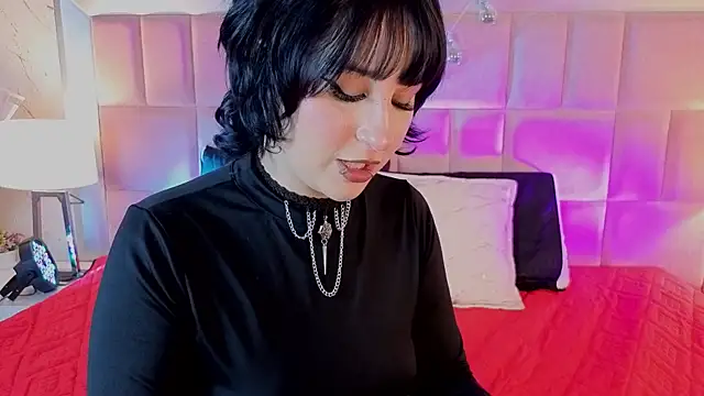 RobinBennett online show from April 25, 2026, 1:41 pm