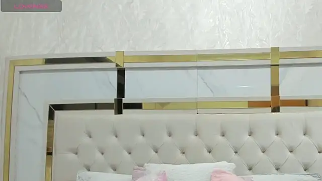 Cameron Hearts online show from December 20, 2025, 11:57 am