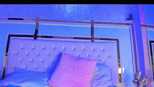 Cameron Hearts online show from February 3, 2026, 12:10 pm