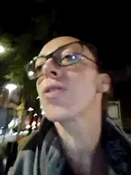 Astrid3 online show from April 13, 2026, 8:02 pm