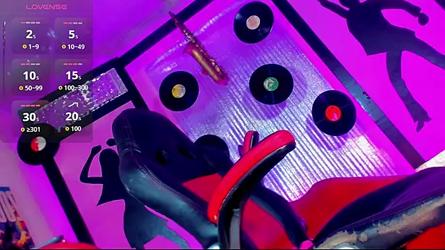 Alondra Campbell online show from September 26, 2025, 3:13 am