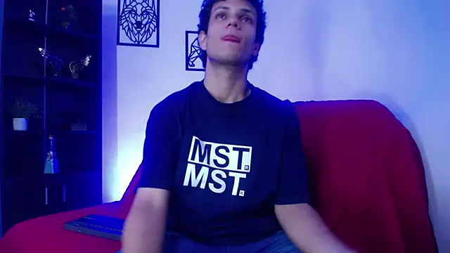 daniel vila online show from October 4, 2025, 4:14 am