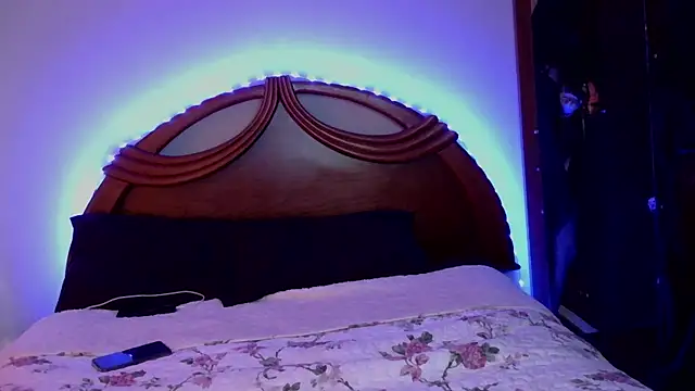 Snapshot of Gia_Massa chatting on September 20, 2025, 9:09 pm Gia Massa online show from September 20, 2025, 9:09 pm