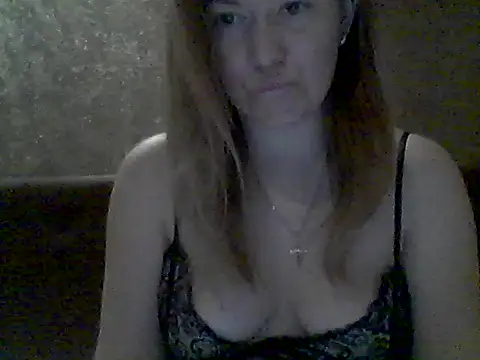Snapshot of Mironaa chatting on May 31, 2026, 8:20 pm Mironaa online show from May 31, 2026, 8:20 pm