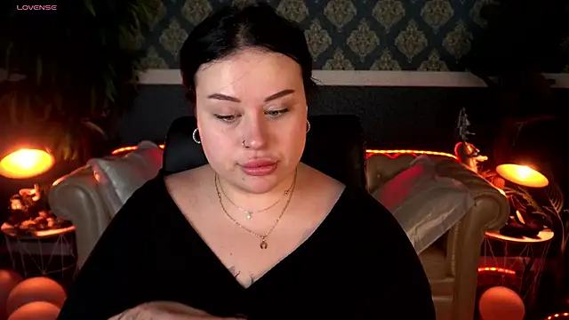 SerahMirabeli online show from March 11, 2026, 7:52 pm