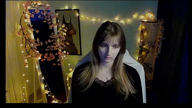 Snapshot of NeyliDream chatting on February 22, 2026, 1:24 pm NeyliDream online show from February 22, 2026, 1:24 pm