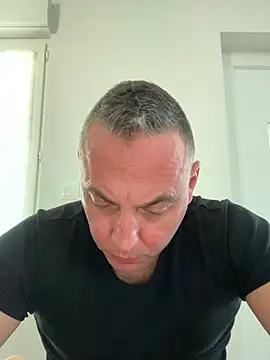 Marronglace1 online show from March 5, 2026, 8:44 am