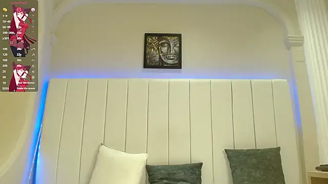 kendra lux1 online show from October 28, 2025, 1:10 pm