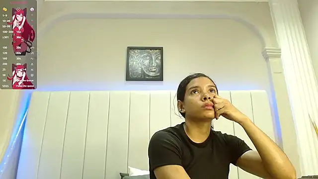 kendra lux1 online show from November 28, 2025, 1:00 pm