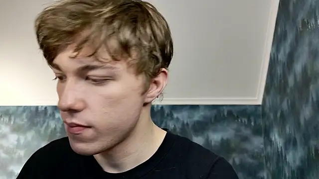 MarkShot  online show from November 4, 2025, 6:33 pm