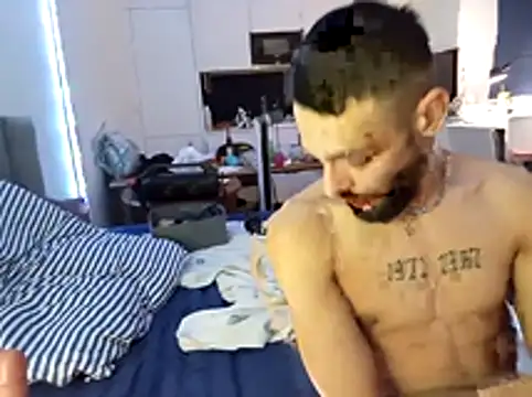 Snapshot of Malcom2f chatting on March 1, 2026, 3:45 pm Malcom2f online show from March 1, 2026, 3:45 pm