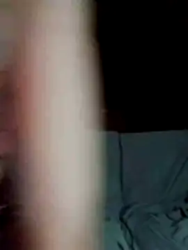 Snapshot of Malcom2f chatting on November 17, 2025, 9:08 pm Malcom2f online show from November 17, 2025, 9:08 pm