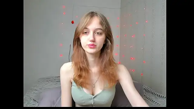 Snapshot of dreamy_pollyyy chatting on May 22, 2026, 4:32 am dreamy pollyyy online show from May 22, 2026, 4:32 am