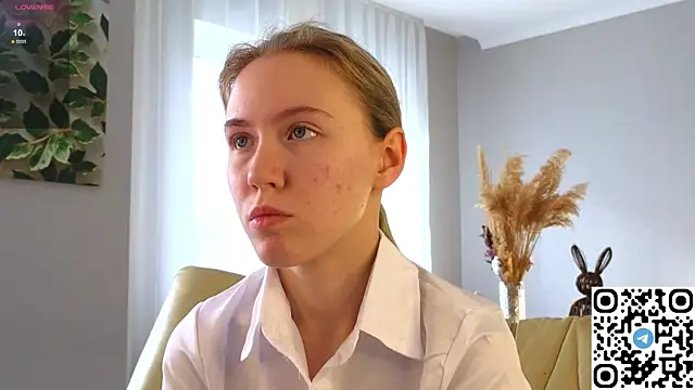 Succubelle online show from October 17, 2025, 6:06 am