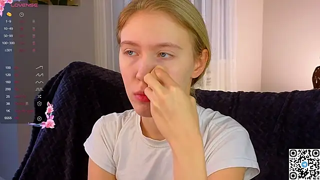 Succubelle online show from November 15, 2025, 6:17 am